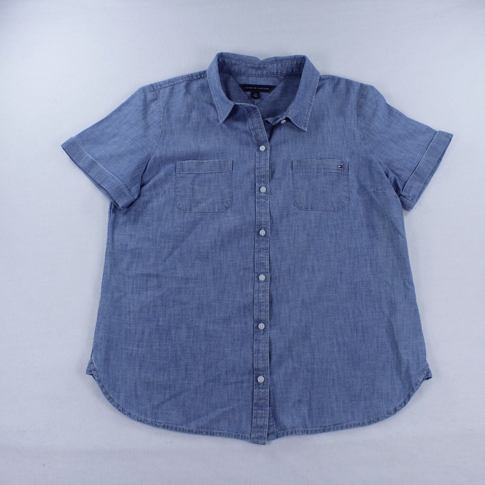 Tommy Hilfiger Women's Blue Chambray Short Sleeve Button Down Shirt Size L/G